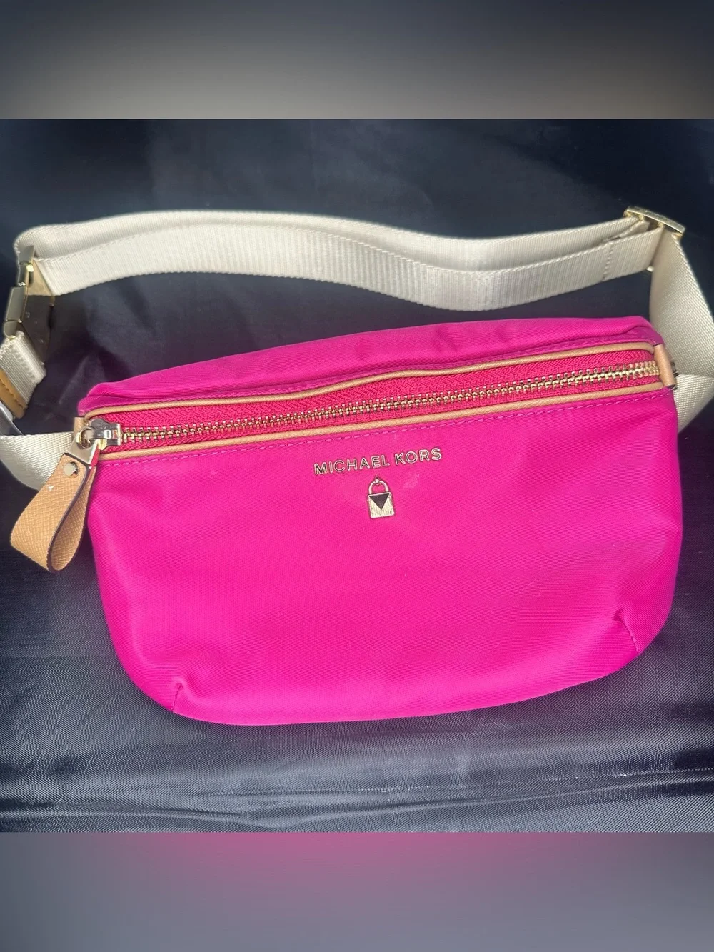 Michael Kors Hot Pink Nylon Belt Bag Fanny Pack Gold Hardware Adjustable Strap